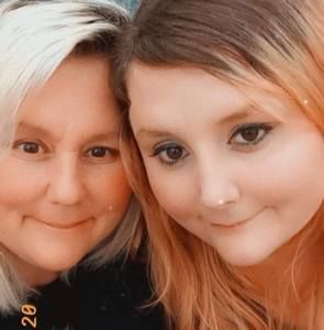 Meet your Posher, Suzanne